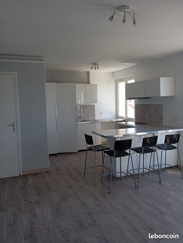 Appartement 2 pièces 39 m² · à Roanne · 39 m² · 550 €/mois