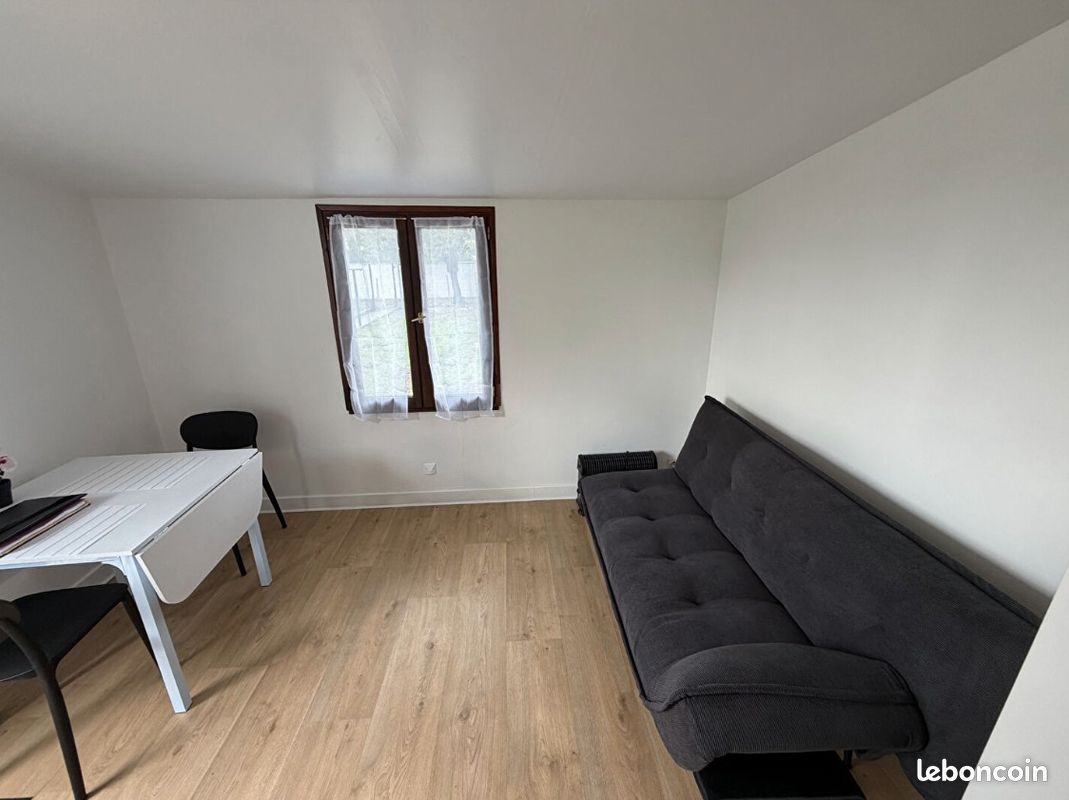 Appartement 1 pièce 19 m² · à Châteauroux · 19 m² · 440 €