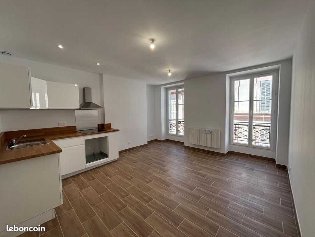 Appartement 2 pièces 47 m² · à Marseille · 47 m² · 845 €