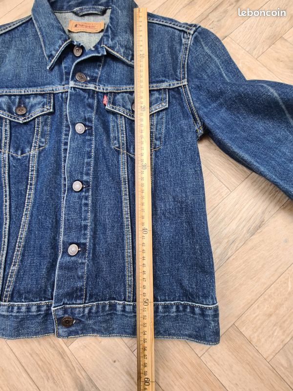 Blouson Levi's Pour Femme - Taille M, Bleu Denim, Col Boutonné - Occasion En Parfait état