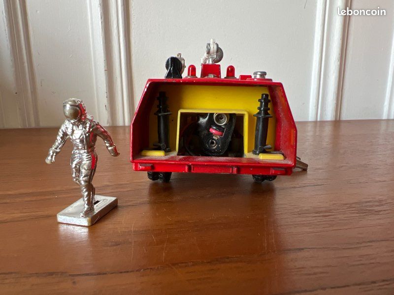 Camion De Pompiers Électronique Corgi - Jouet Vintage Occasion