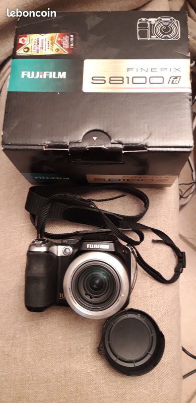 Appareil photo Fujifilm finepix s8100fd (image 1)