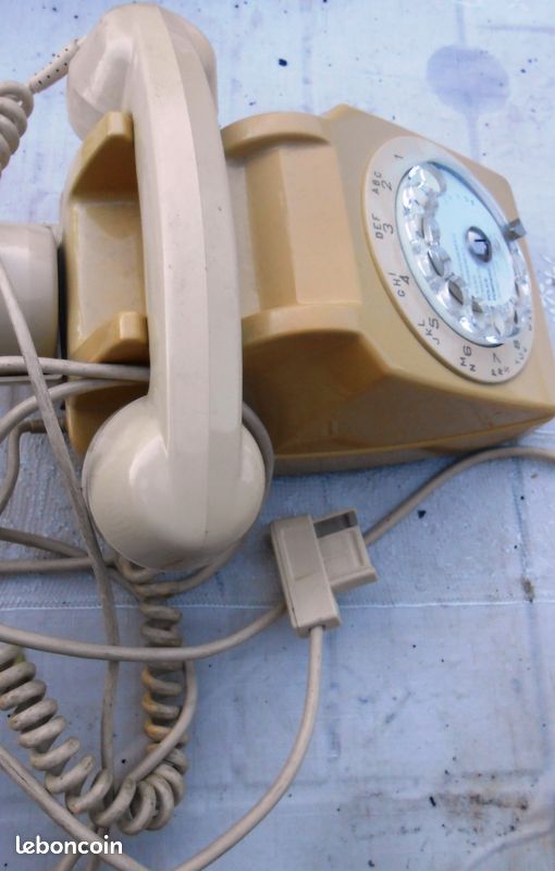 Ancien Téléphone à cadran S.63 (vic) (image 4)