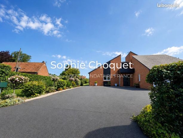 Propriété 8 pièces 188 m²