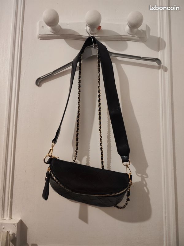 Petit sac noir banane bandoulière femme (image 1)