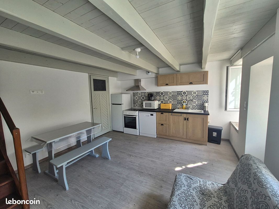Maison 2 pièces 40 m² · à Courniou · 40 m² · 460 €/mois