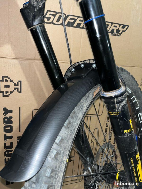 Garde boue ohlins rxf 38/36 adaptable Équipements vélos