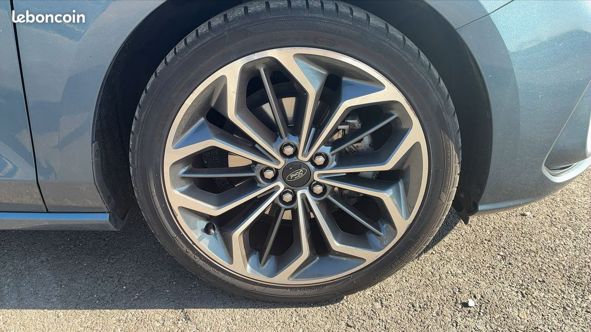 Ford Focus IV 1.0 EcoBoost Flexfuel 125 ST-Line (image 17)