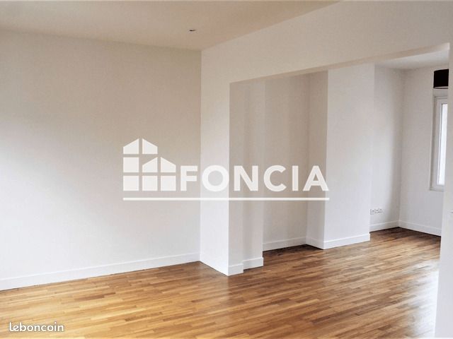 Appartement 3 pièces 78 m² · à Flers · 78 m² · 555 €