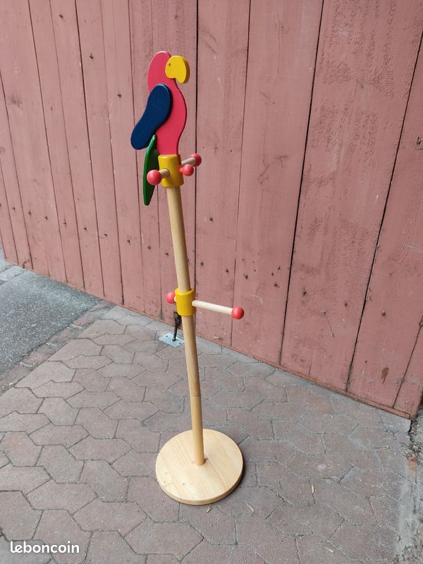 Porte-manteau enfant bois (image 1)