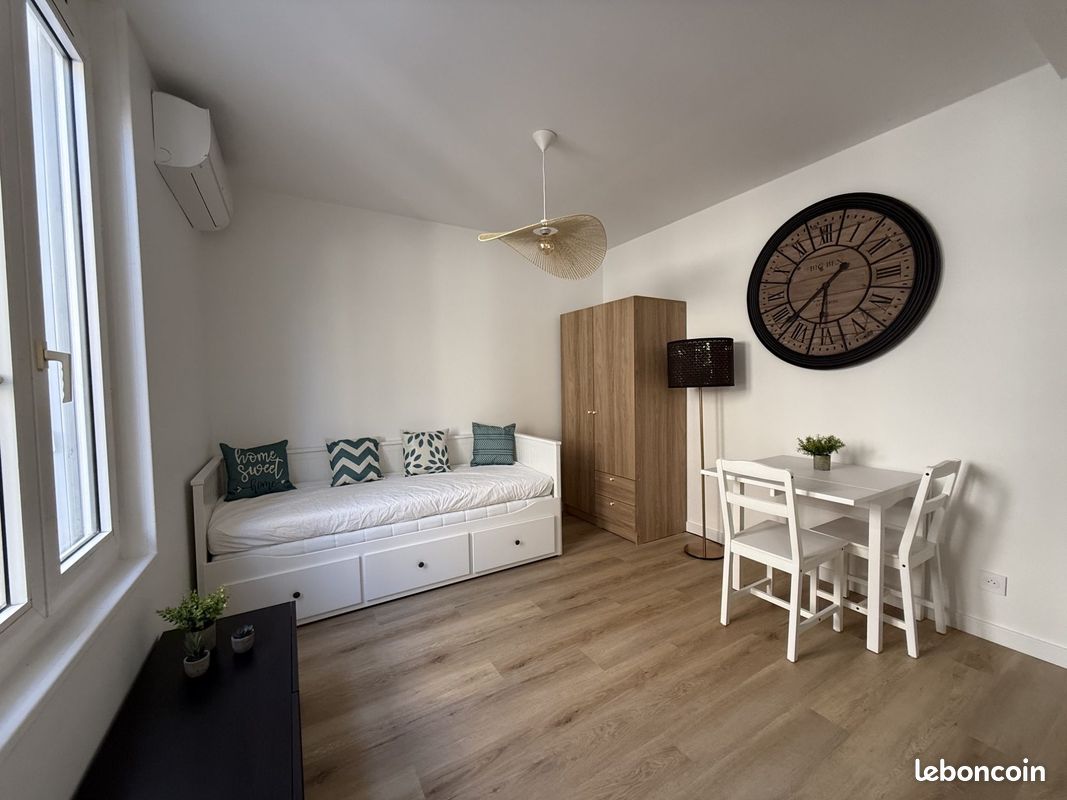 Appartement 1 pièce 18 m² · à Orléans · 18 m² · 560 €/mois