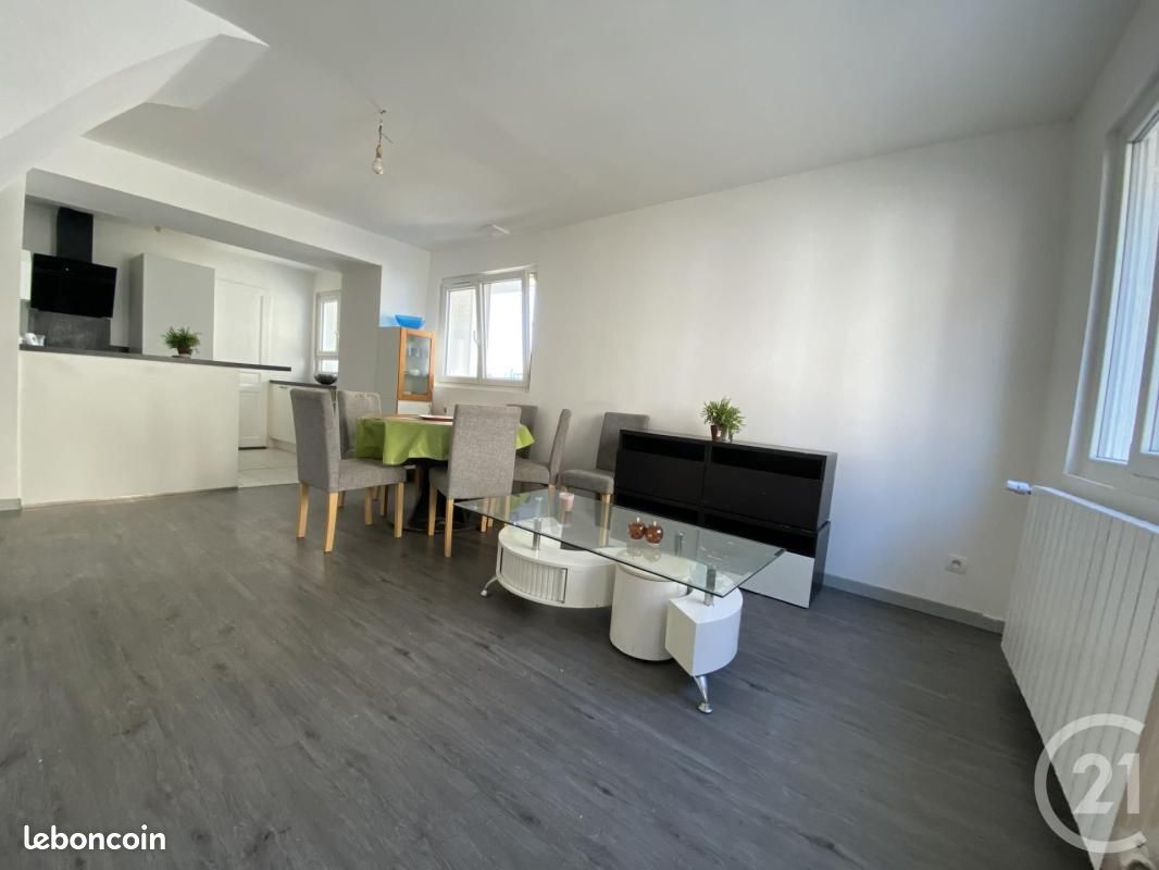 Maison 5 pièces 66 m² · à Pont-Sainte-Maxence · 66 m² · 930 €/mois