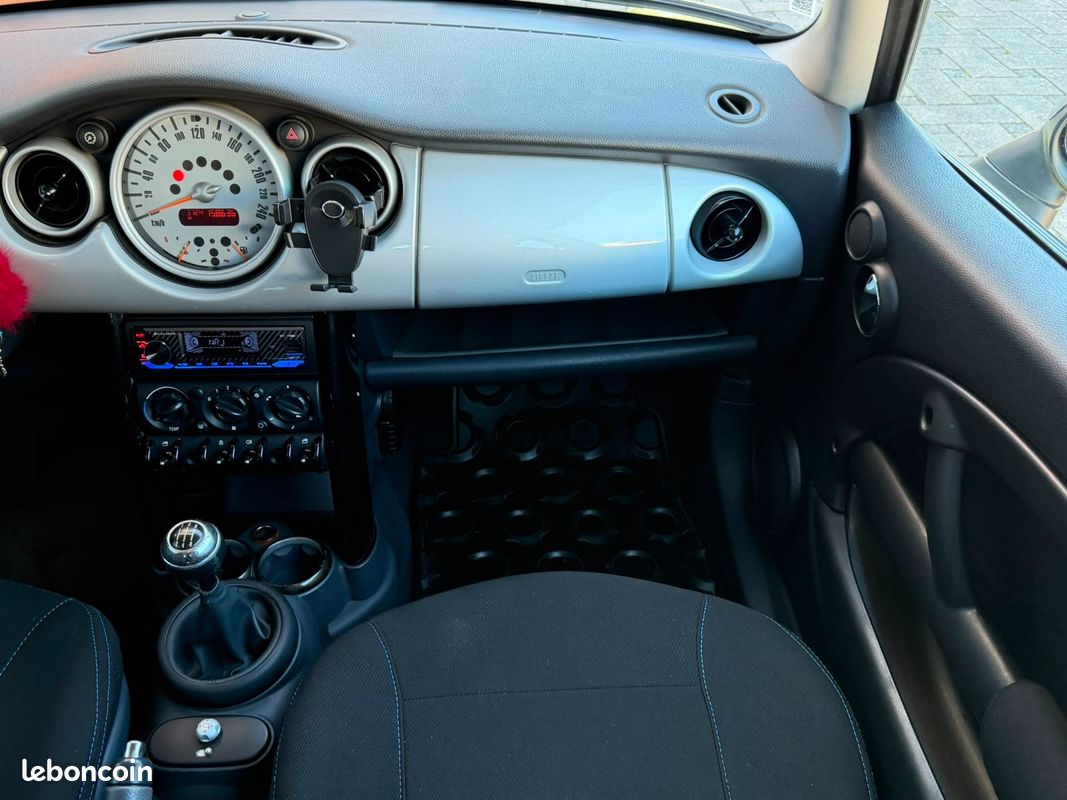MINI MINI 1.6i - 90 One Standard (image 17)