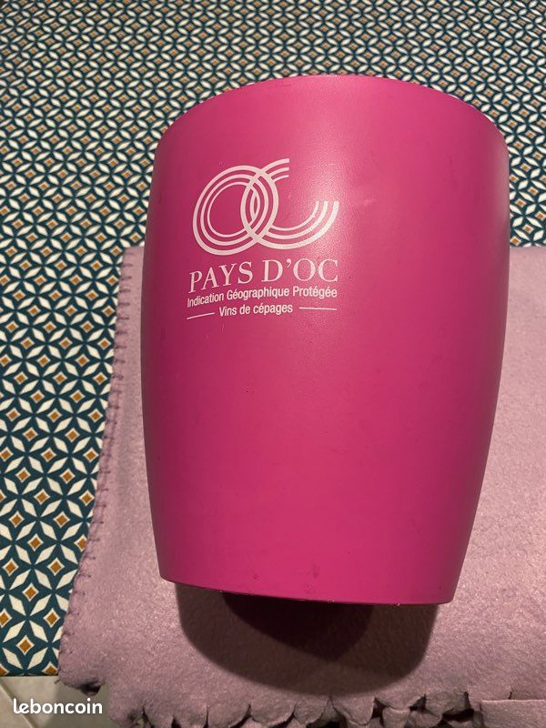 Seau à glaçon rose (image 1)