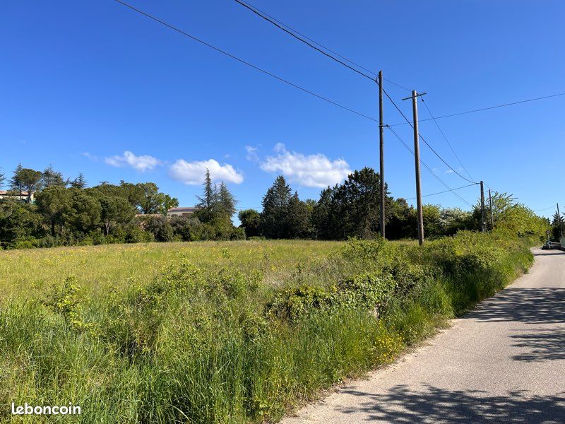 Terrain constructible Aubenas · 99 900 €