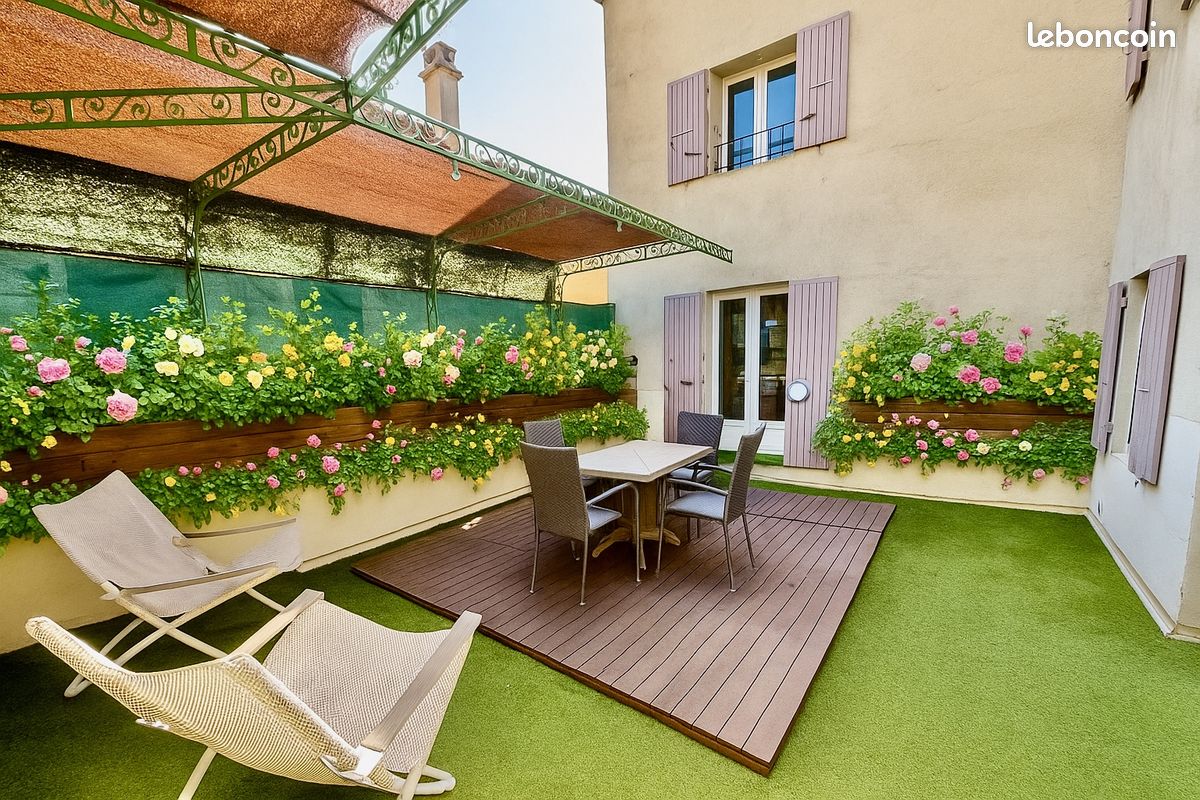 Maison 7 pièces 162 m² · à Malaucène · 162 m² · 439 000 €