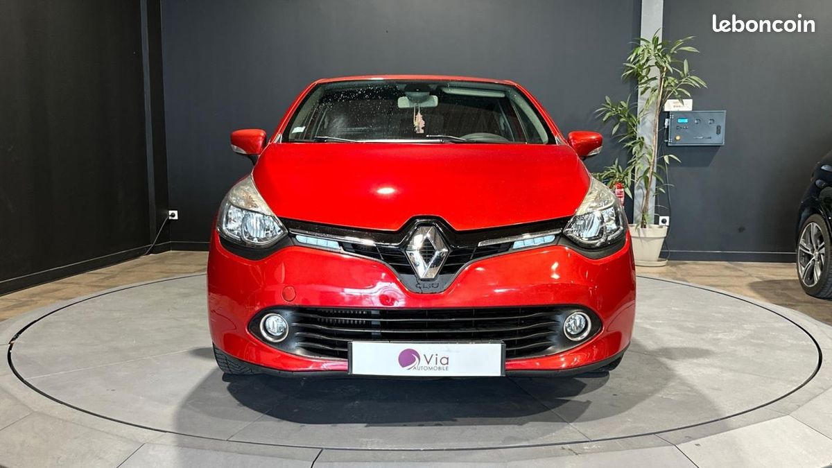 Renault Clio IV TCe 90 Energy eIntens (image 2)