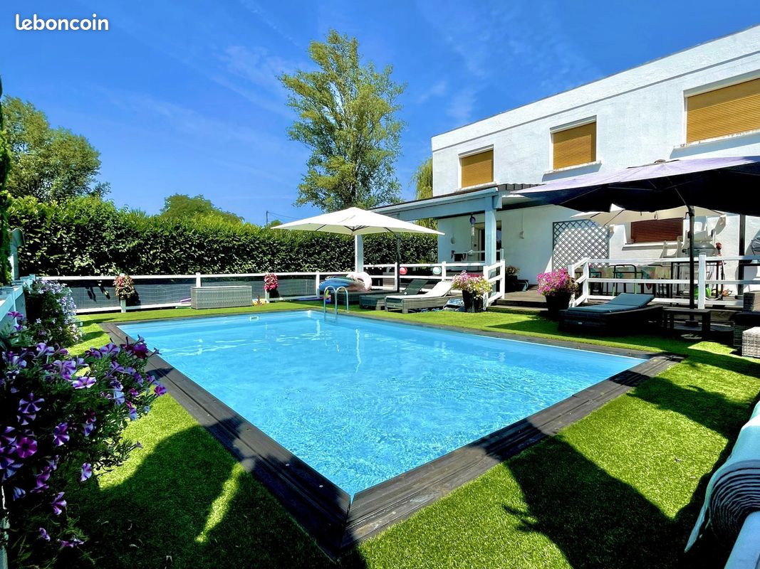 Maison 7 pièces 182 m² · à Miramont-de-Guyenne · 182 m² · 299 000 €