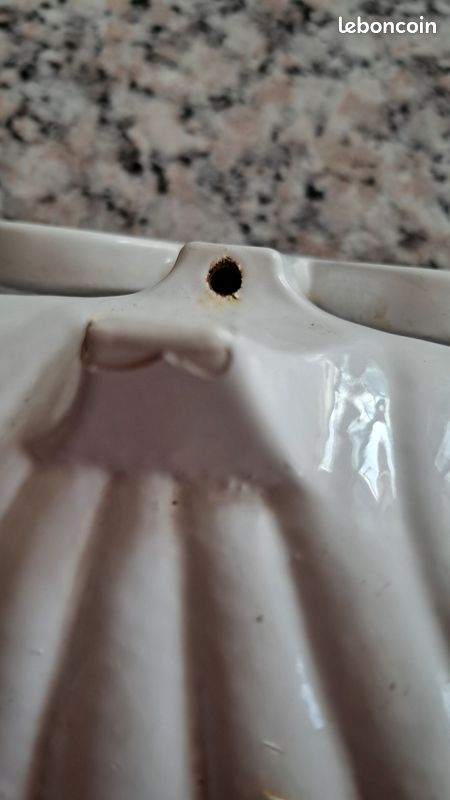 Original et ancien porte-savons en métal fonte émaillée blanche / déco cuisine salle de bain vintage - France