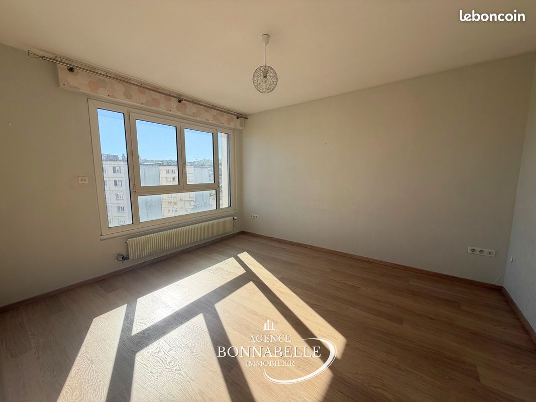 Appartement 3 pièces 75 m² · à Laxou · 75 m² · 130 000 €