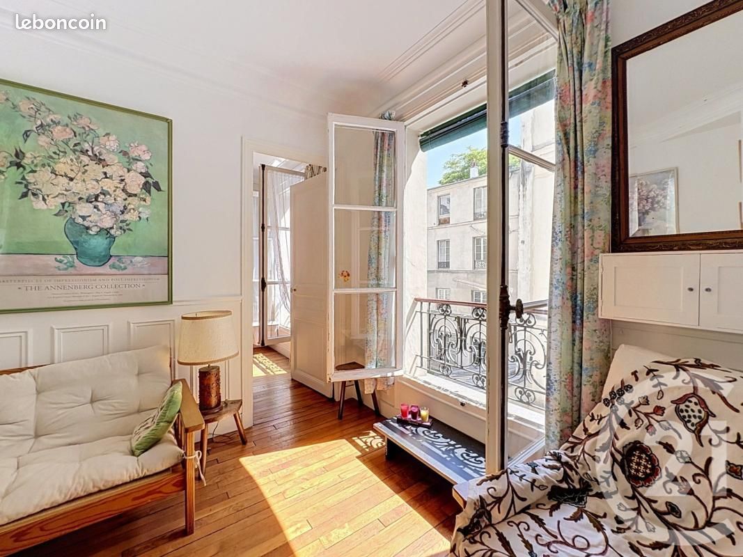 Appartement 2 pièces 32 m² · à Paris · 32 m² · 365 000 €