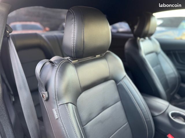 FORD MUSTANG V8 5.0 GT FASTBACK PHASE 2 BOITE AUTOMATIQUE PACK PREMIUM SYSTEME AUDIO BANG & OLUFSEN FULL BLACK * DISPO ET VISIBLE SUR NOTRE PARC* 48900 eur (image 4)