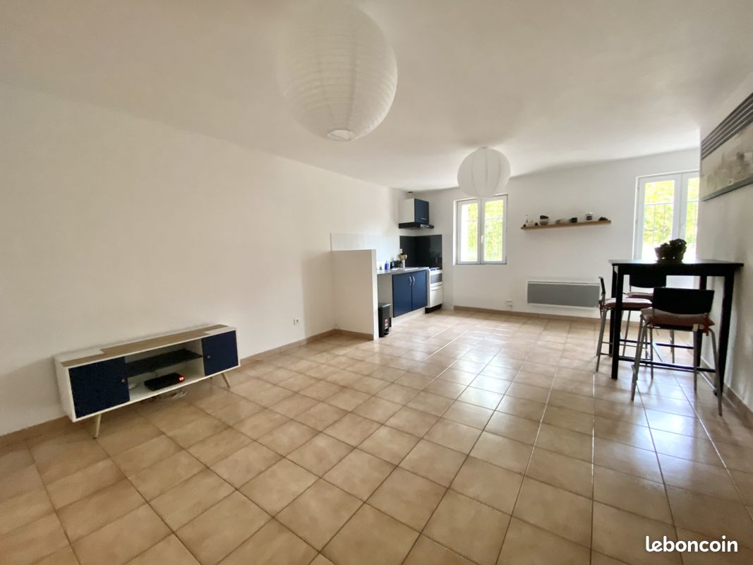 Appartement 2 pièces 53 m² · à Roaix · 53 m² · 580 €/mois
