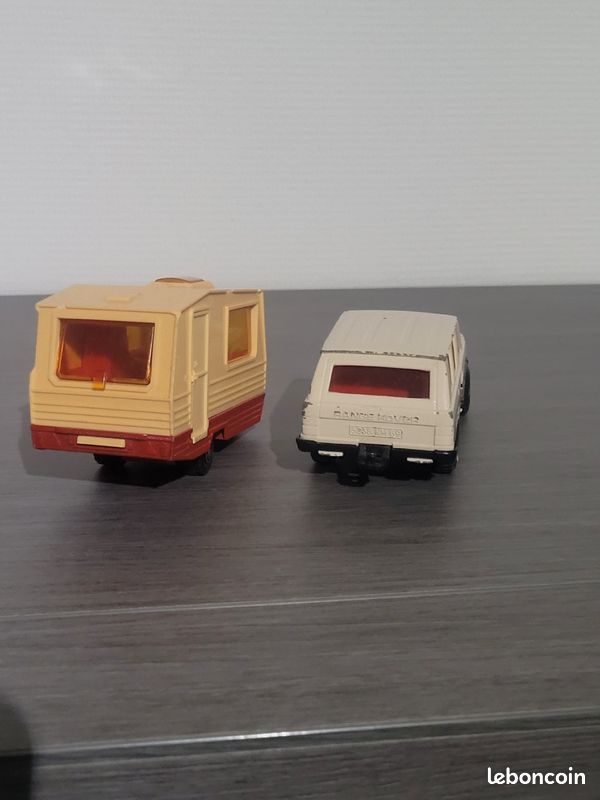 Majorette Range rover et caravane 1/36 (image 3)