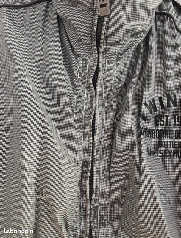 Veste grise neuve taille 6 marque ARELINE étiquetée à 69