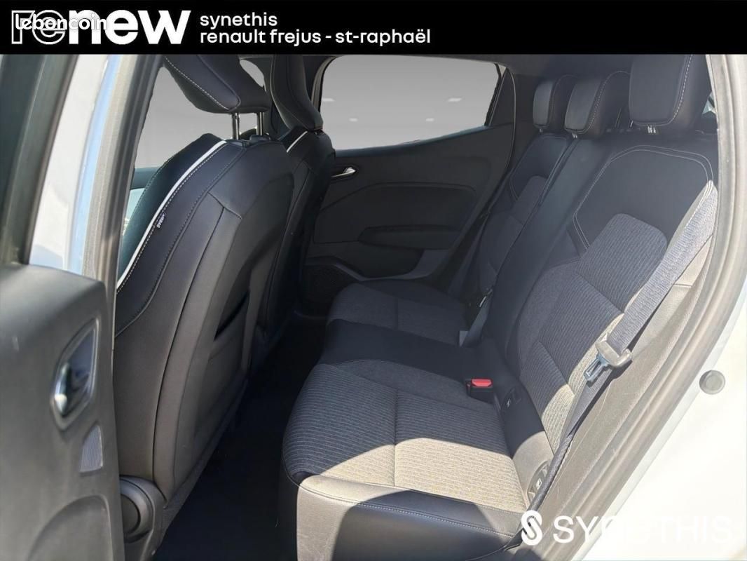 Renault Clio V E-Tech full hybrid 145 Techno (image 9)