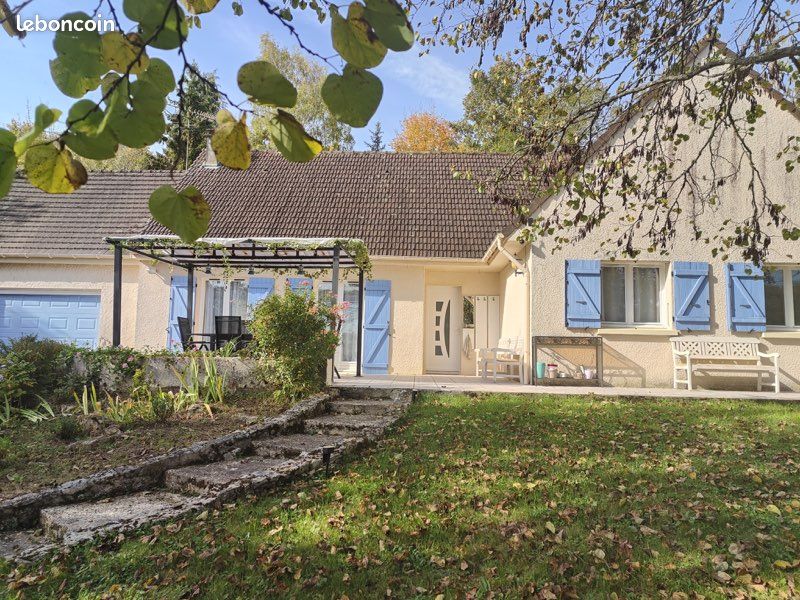 Maison 7 pièces 159 m² · à Vexin-sur-Epte · 159 m² · 330 000 €