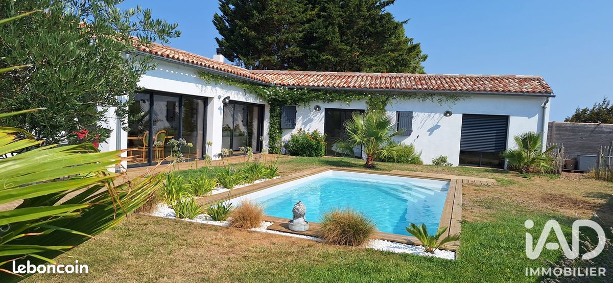 Maison 5 pièces 124 m² · à La Flotte · 124 m² · 1 252 000 €