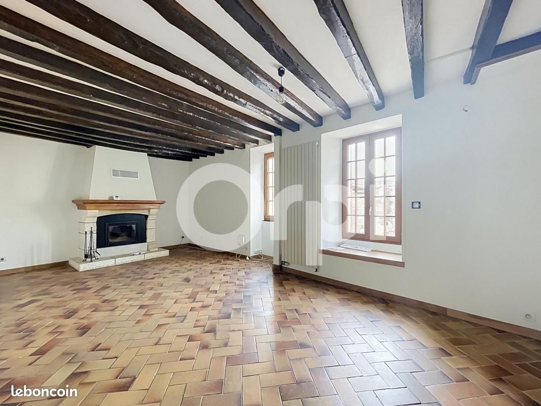 Maison 3 pièces 124 m² · à La Grande-Paroisse · 124 m² · 225 000 €