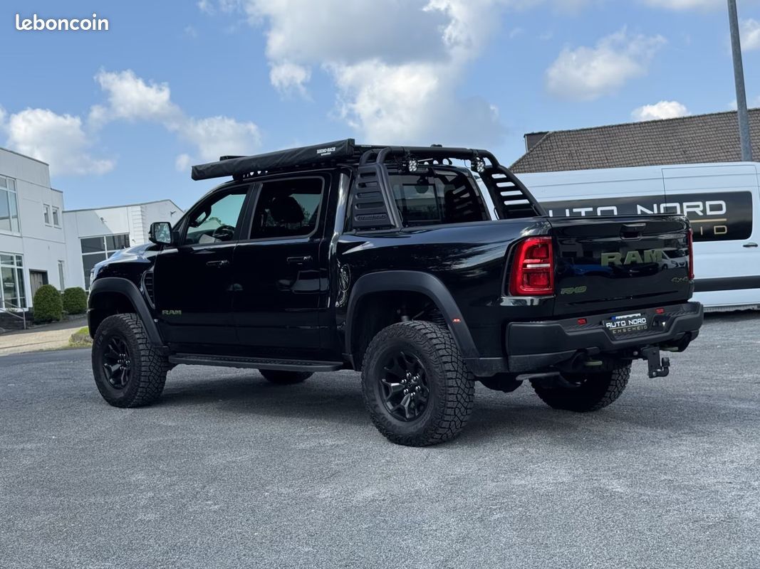 Dodge RAM 1500 RHO Hurricane 3.0 548 ch 4x4 – Rhino Pack – HUD – Harman Kardon – Pano - TVA Récupérable (image 3)