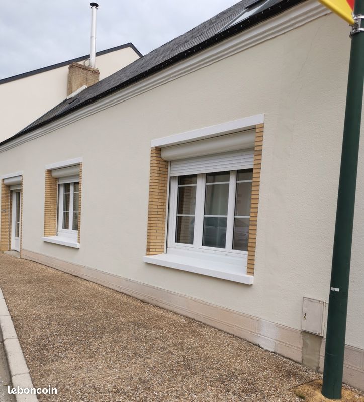 Maison 5 pièces 163 m² · à Changé · 163 m² · 230 000 €