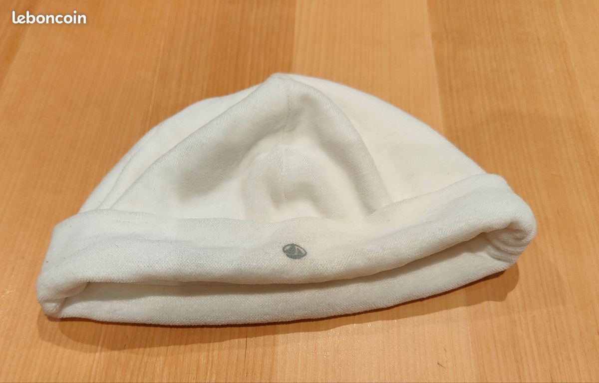 Bonnet petit bateau blanc 6 mois (image 1)
