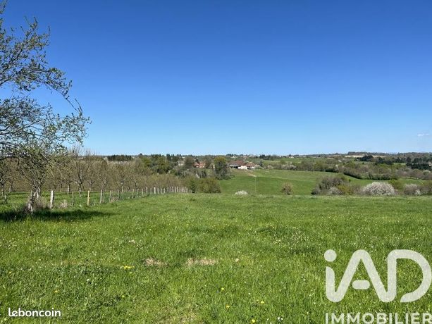 Terrain 9800 m² Concèze