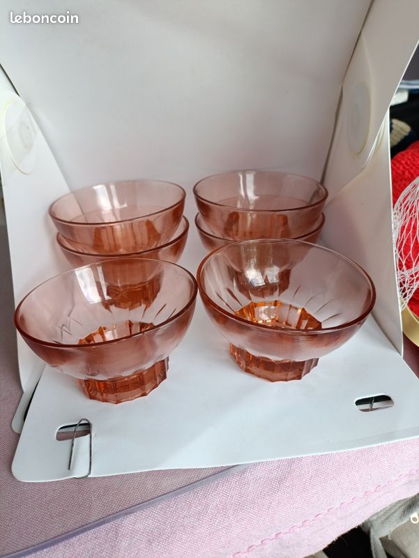 6 Coupes à champagne très vintage (image 5)