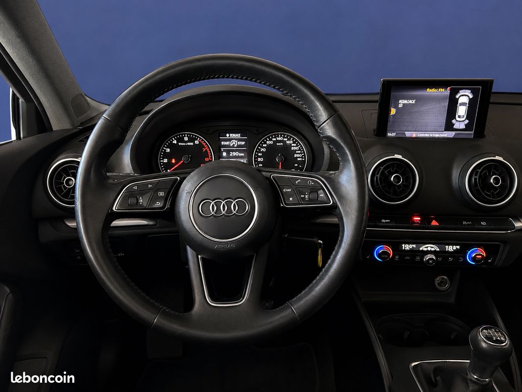 AUDI A3 Berline 1.0 115 cv Sport - 2017 - Régulateur de vitesse - Bluetooth - Toit ouvrant - LED (image 7)