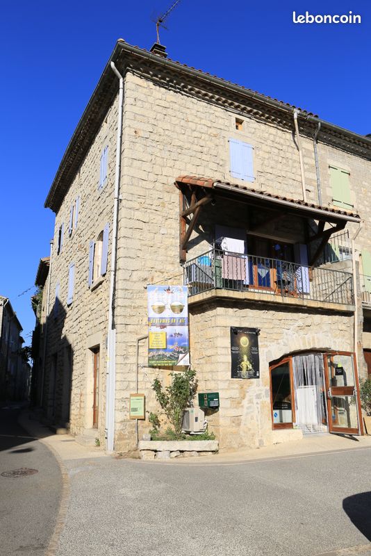 Maison 7 pièces 150 m² · à Berrias-Et-Casteljau · 150 m² · 185 000 €