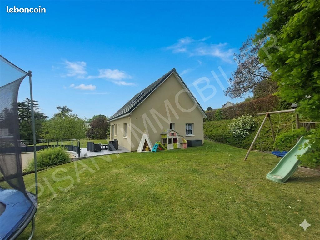 Maison 6 pièces 102 m² · à Montivilliers · 102 m² · 325 000 €