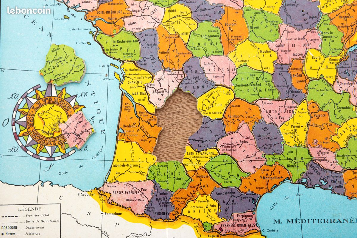 Ancien puzzle géographique en bois France par départements – Saussine – années 1930-50 (image 3)