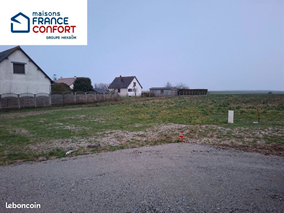 Terrain 974 m² Quatremare · 59 500 €