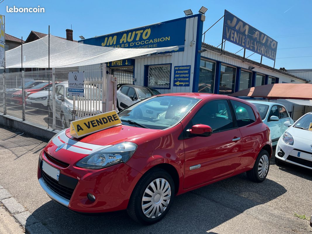 Belle Renault clio III 1.5 dci gps clim possibilité garantie 12 / 24 / 36 mois (image 1)