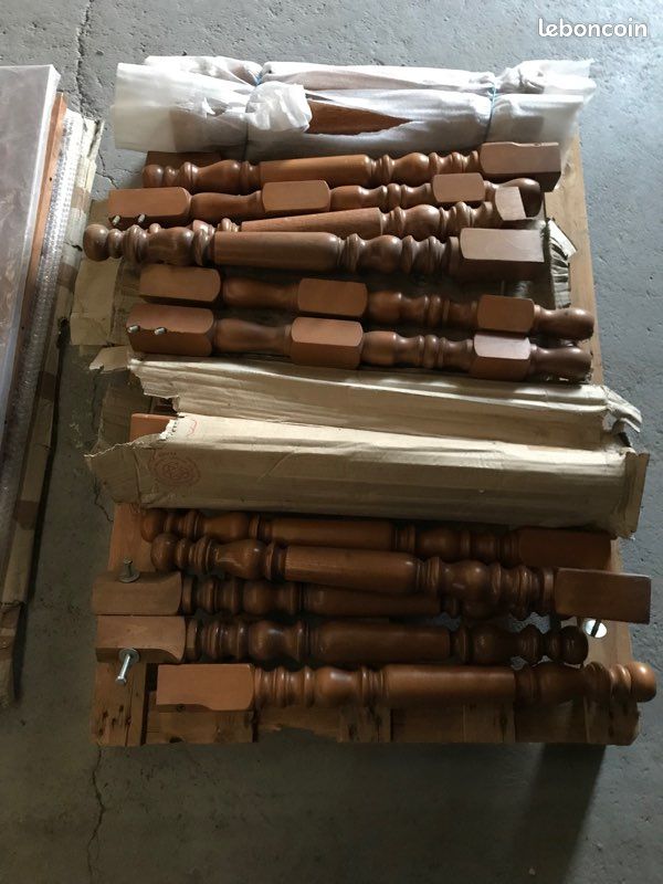 Pied de table (image 3)
