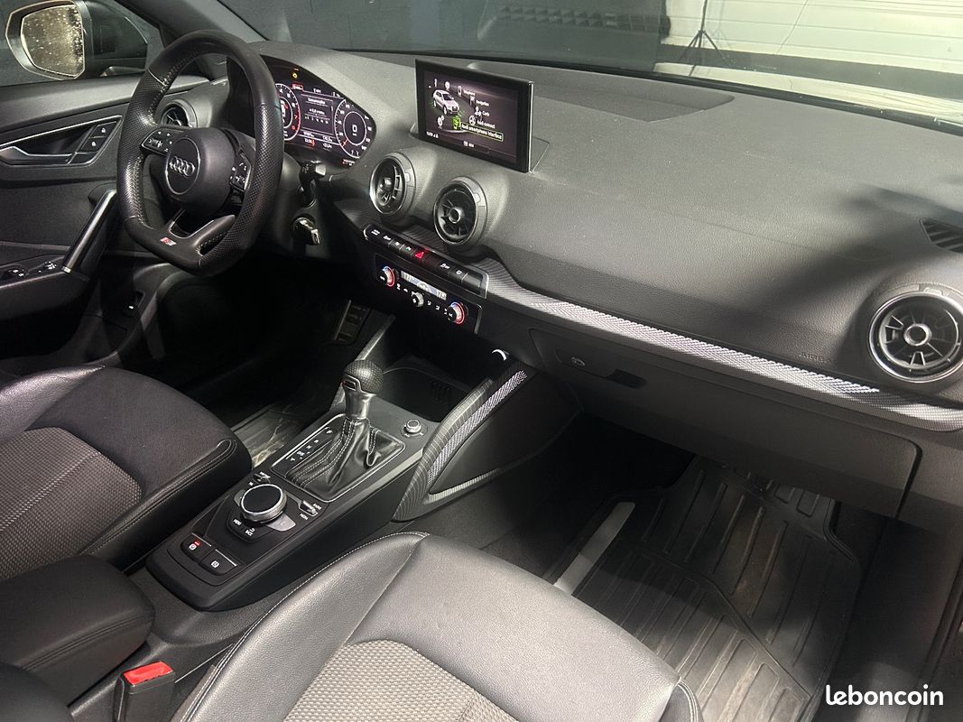 AUDI Q2 Q2 1.4 TFSI COD 150 ch S tronic 7 S Line - ENTRETIENT À JOUR ET COMPLET - VIRTUAL COCKPIT - INTERIE (image 17)