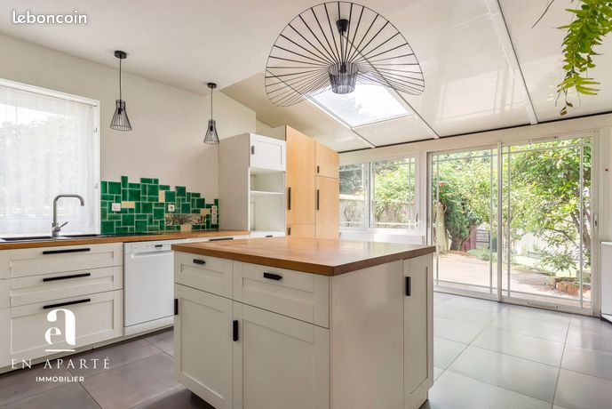 Maison 6 pièces 171 m² — 11