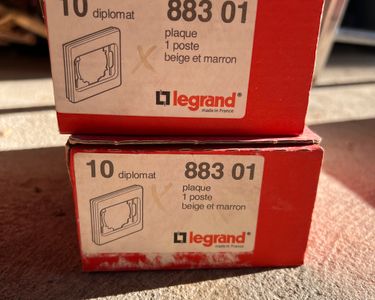 LEGRAND DIPLOMAT MANETTE beige pour interrupteur ou poussoir EUR 8,90