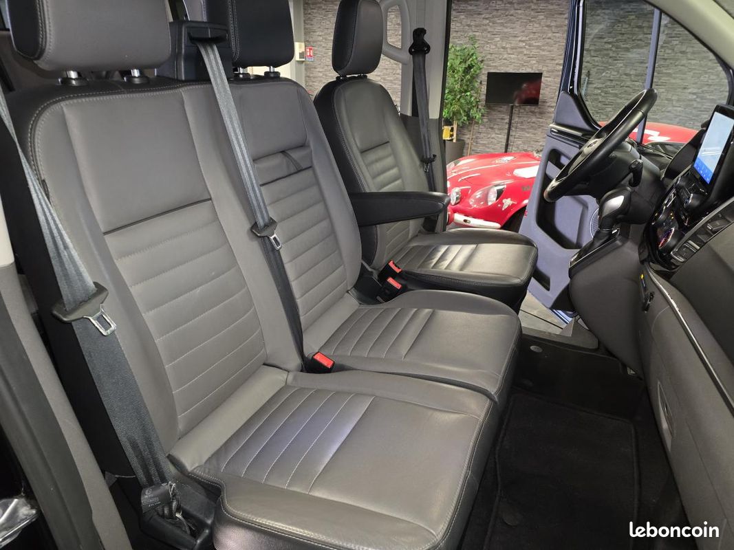 FORD TOURNEO CUSTOM 2.0 EcoBlue - 130 - BVA COMBI 320 L2H1 Titanium (image 16)