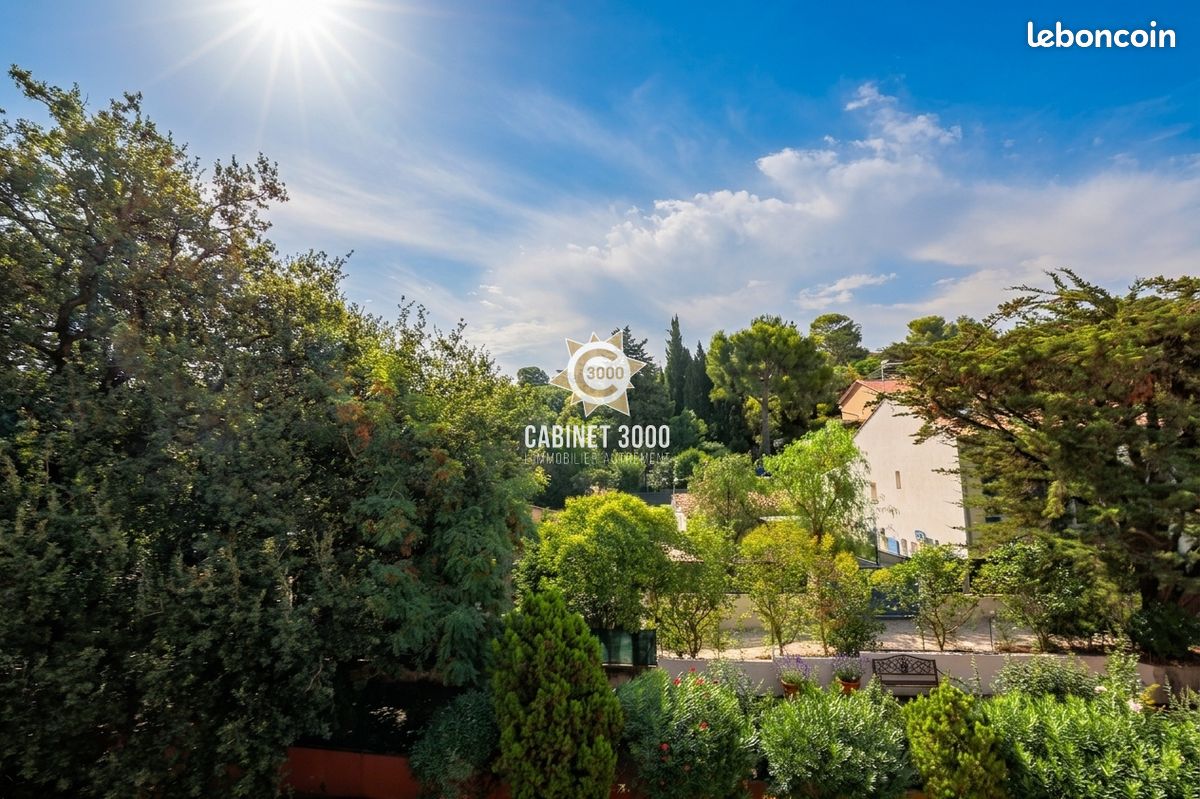 Appartement 4 pièces 85 m² · à Toulon · 85 m² · 365 000 €